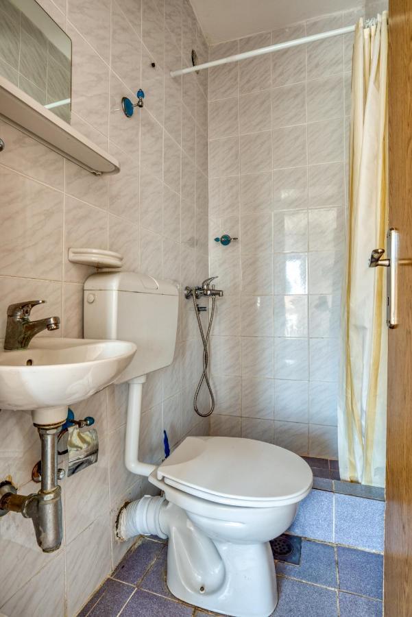 Apartmani Olga Petrovac na moru Exterior foto